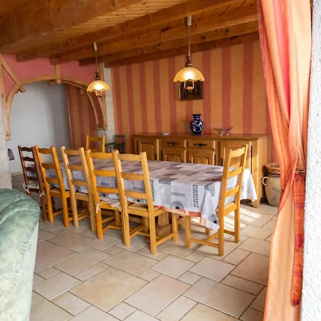 בית נופש Maison De Charme En Montagne, Rentieres + Jardin Prive